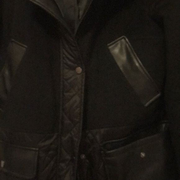 Coat - Picture 4 of 8